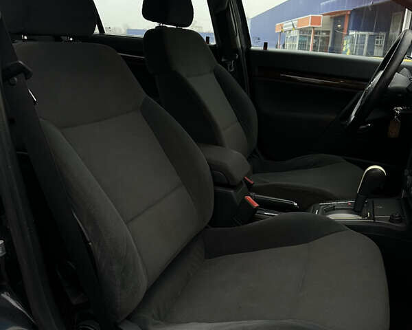 Черный Опель Вектра, объемом двигателя 2.2 л и пробегом 238 тыс. км за 3899 $, фото 17 на Automoto.ua