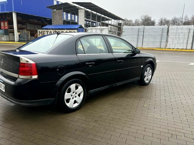 Чорний Опель Вектра, об'ємом двигуна 2.2 л та пробігом 238 тис. км за 3999 $, фото 8 на Automoto.ua