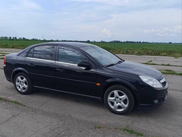 Черный Опель Вектра, объемом двигателя 2.2 л и пробегом 278 тыс. км за 5450 $, фото 1 на Automoto.ua