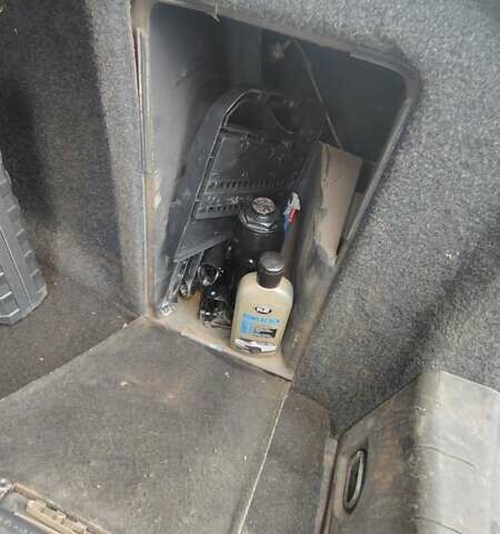 Чорний Опель Вектра, об'ємом двигуна 2.2 л та пробігом 335 тис. км за 3700 $, фото 16 на Automoto.ua