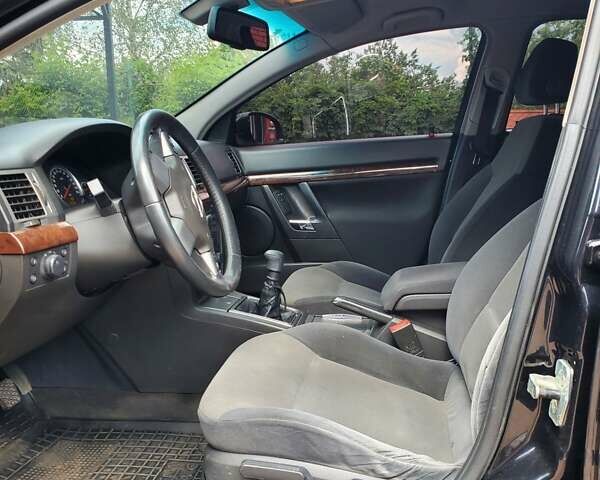 Черный Опель Вектра, объемом двигателя 2.2 л и пробегом 156 тыс. км за 4300 $, фото 9 на Automoto.ua