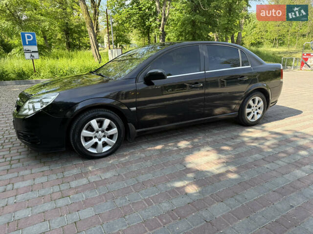 Черный Опель Вектра, объемом двигателя 2.2 л и пробегом 295 тыс. км за 5100 $, фото 11 на Automoto.ua