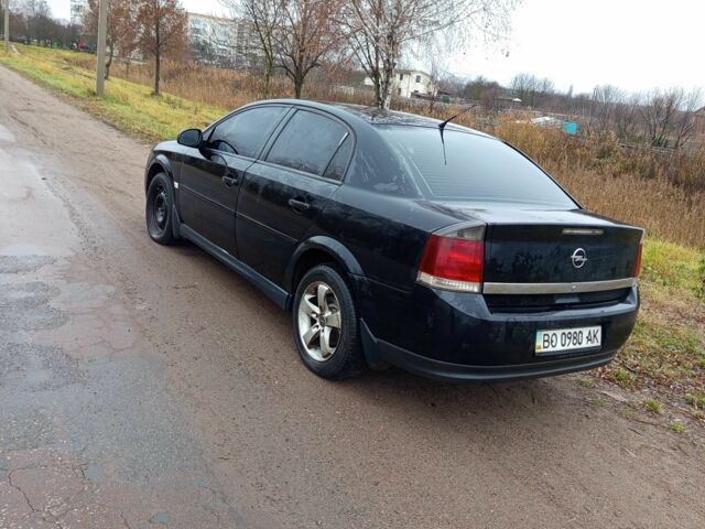 Черный Опель Вектра, объемом двигателя 2 л и пробегом 212 тыс. км за 3100 $, фото 3 на Automoto.ua