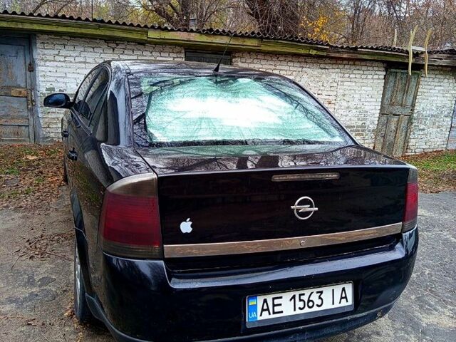 Черный Опель Вектра, объемом двигателя 2.2 л и пробегом 0 тыс. км за 2400 $, фото 5 на Automoto.ua