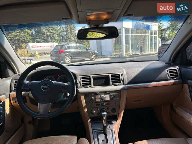 Чорний Опель Вектра, об'ємом двигуна 2.79 л та пробігом 170 тис. км за 4600 $, фото 11 на Automoto.ua