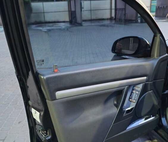 Черный Опель Вектра, объемом двигателя 2.2 л и пробегом 202 тыс. км за 6100 $, фото 22 на Automoto.ua