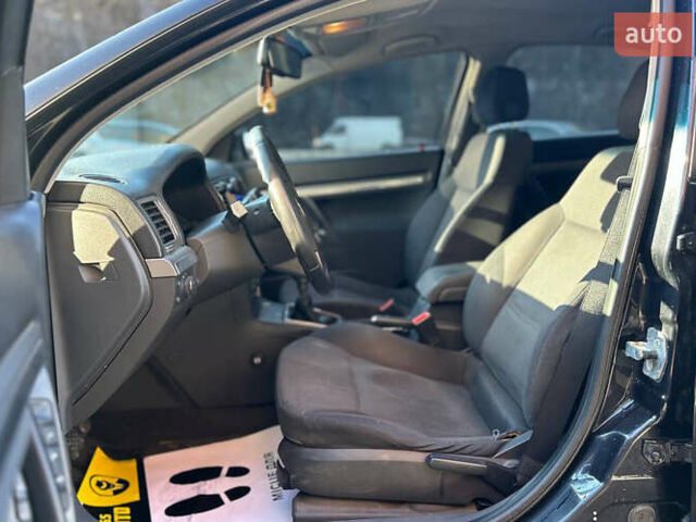 Черный Опель Вектра, объемом двигателя 2.2 л и пробегом 230 тыс. км за 3800 $, фото 8 на Automoto.ua