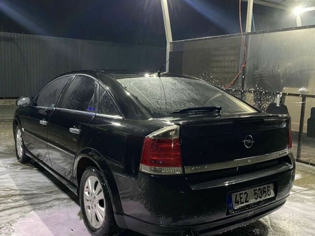 Черный Опель Вектра, объемом двигателя 1.9 л и пробегом 250 тыс. км за 1999 $, фото 2 на Automoto.ua