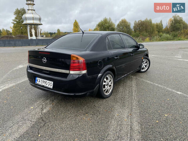 Чорний Опель Вектра, об'ємом двигуна 2.2 л та пробігом 250 тис. км за 2500 $, фото 1 на Automoto.ua