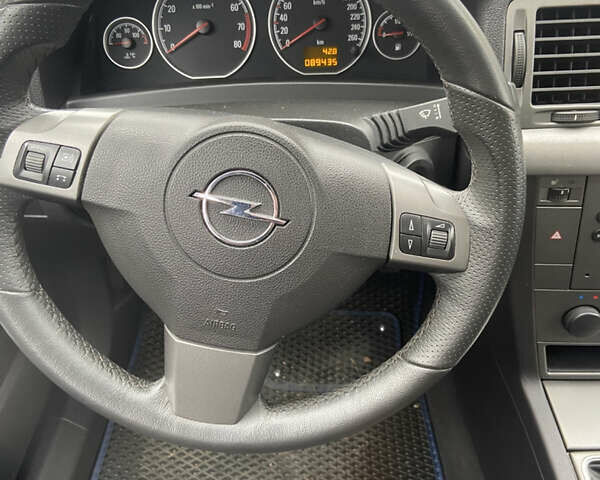 Опель Вектра 2006 в Одессе на Automoto.ua Черный Опель Вектра, объемом двигателя 2.2 л и пробегом 89 тыс. км за 6700 $, фото 22 на Automoto.ua