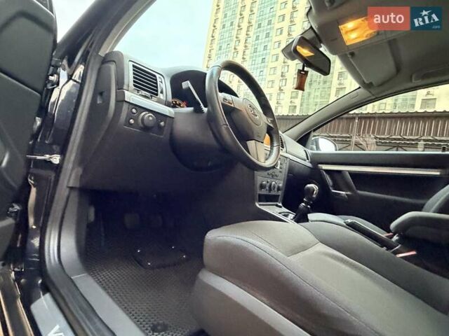 Чорний Опель Вектра, об'ємом двигуна 2.2 л та пробігом 89 тис. км за 8300 $, фото 18 на Automoto.ua