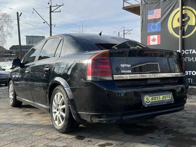 Черный Опель Вектра, объемом двигателя 1.8 л и пробегом 205 тыс. км за 3850 $, фото 4 на Automoto.ua