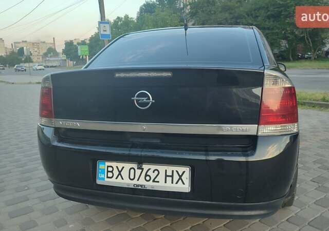 Чорний Опель Вектра, об'ємом двигуна 1.9 л та пробігом 381 тис. км за 4500 $, фото 22 на Automoto.ua