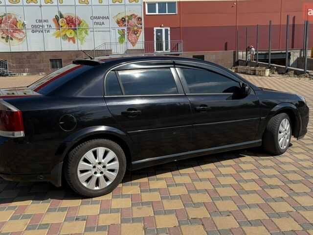 Черный Опель Вектра, объемом двигателя 2.2 л и пробегом 283 тыс. км за 4500 $, фото 3 на Automoto.ua