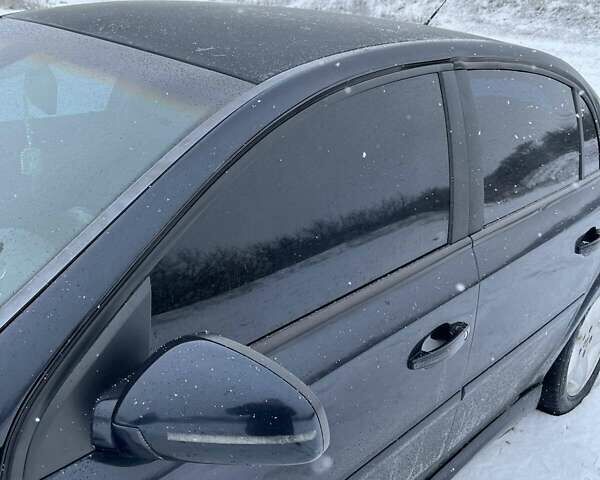 Черный Опель Вектра, объемом двигателя 1.8 л и пробегом 204 тыс. км за 4000 $, фото 2 на Automoto.ua