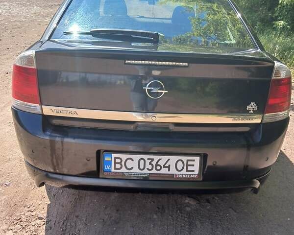 Чорний Опель Вектра, об'ємом двигуна 2.2 л та пробігом 226 тис. км за 4700 $, фото 4 на Automoto.ua
