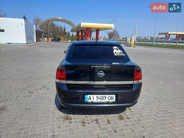 Черный Опель Вектра, объемом двигателя 2.2 л и пробегом 300 тыс. км за 6100 $, фото 3 на Automoto.ua