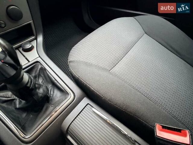 Чорний Опель Вектра, об'ємом двигуна 2.2 л та пробігом 89 тис. км за 8300 $, фото 32 на Automoto.ua