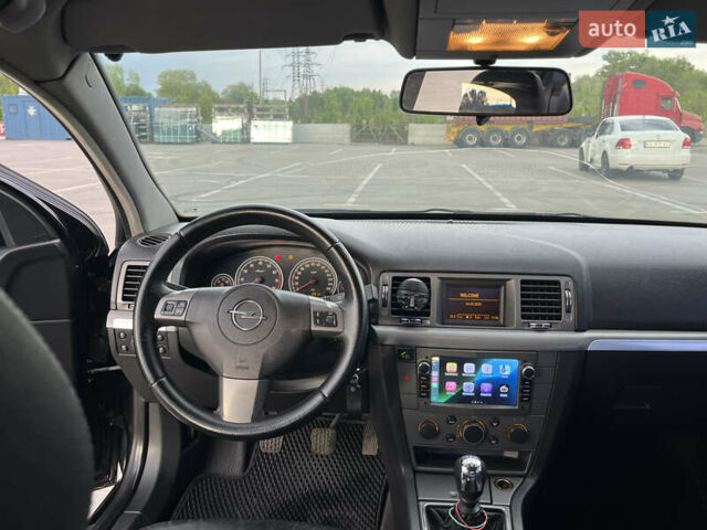 Черный Опель Вектра, объемом двигателя 2.21 л и пробегом 399 тыс. км за 4999 $, фото 18 на Automoto.ua
