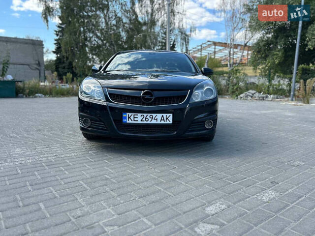 Чорний Опель Вектра, об'ємом двигуна 2.79 л та пробігом 170 тис. км за 4600 $, фото 1 на Automoto.ua