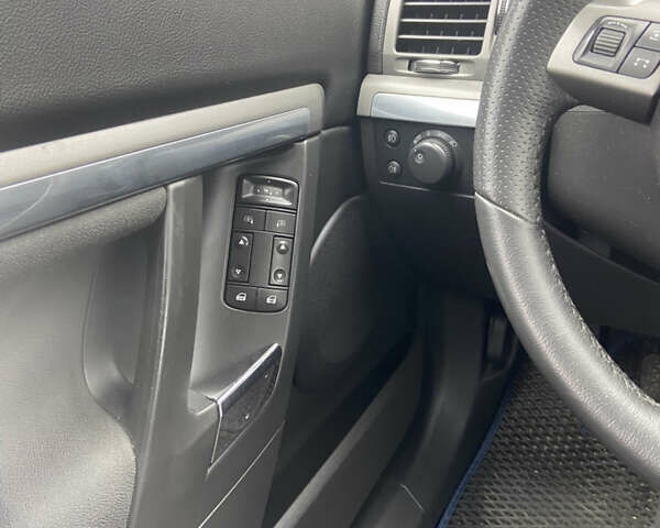 Опель Вектра 2006 в Одессе на Automoto.ua Черный Опель Вектра, объемом двигателя 2.2 л и пробегом 89 тыс. км за 6700 $, фото 24 на Automoto.ua