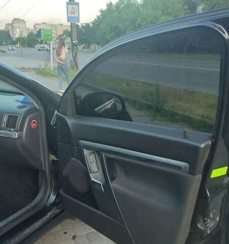 Чорний Опель Вектра, об'ємом двигуна 1.9 л та пробігом 381 тис. км за 4500 $, фото 27 на Automoto.ua
