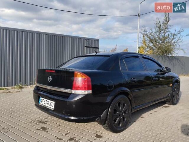 Черный Опель Вектра, объемом двигателя 2.2 л и пробегом 306 тыс. км за 4850 $, фото 6 на Automoto.ua