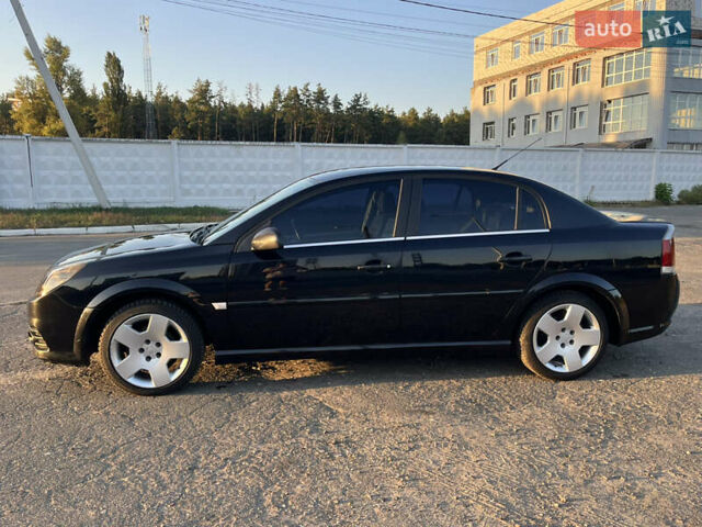 Чорний Опель Вектра, об'ємом двигуна 2.2 л та пробігом 400 тис. км за 4950 $, фото 1 на Automoto.ua