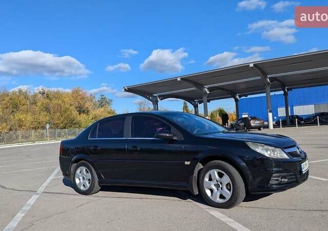 Черный Опель Вектра, объемом двигателя 2.2 л и пробегом 225 тыс. км за 5800 $, фото 11 на Automoto.ua
