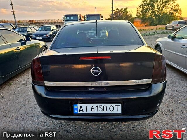 Черный Опель Вектра, объемом двигателя 1.8 л и пробегом 370 тыс. км за 3200 $, фото 2 на Automoto.ua