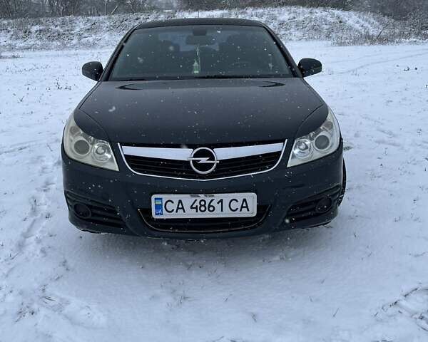 Черный Опель Вектра, объемом двигателя 1.8 л и пробегом 204 тыс. км за 4000 $, фото 1 на Automoto.ua
