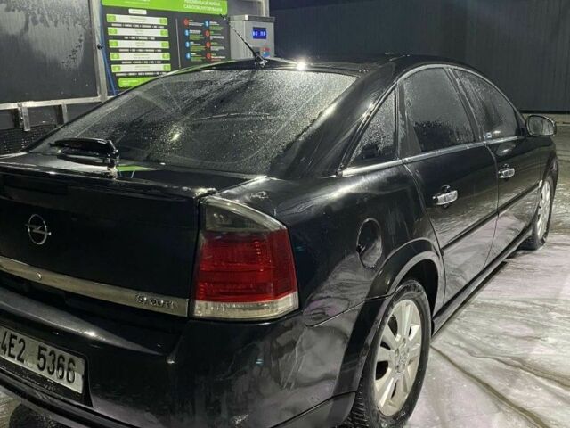 Черный Опель Вектра, объемом двигателя 1.9 л и пробегом 250 тыс. км за 1699 $, фото 4 на Automoto.ua