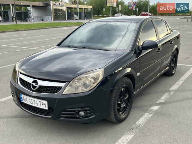 Черный Опель Вектра, объемом двигателя 2.21 л и пробегом 399 тыс. км за 4999 $, фото 8 на Automoto.ua