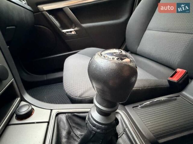 Чорний Опель Вектра, об'ємом двигуна 2.2 л та пробігом 89 тис. км за 8300 $, фото 29 на Automoto.ua