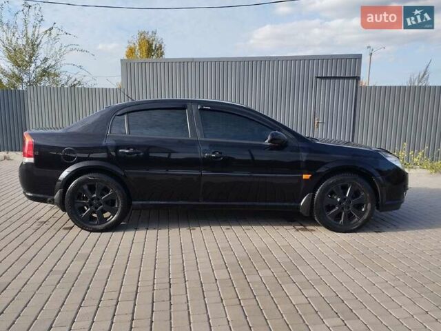 Черный Опель Вектра, объемом двигателя 2.2 л и пробегом 306 тыс. км за 4850 $, фото 1 на Automoto.ua