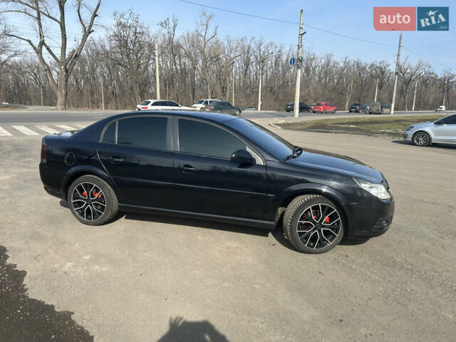 Чорний Опель Вектра, об'ємом двигуна 2.2 л та пробігом 172 тис. км за 6900 $, фото 1 на Automoto.ua