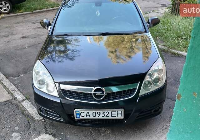 Чорний Опель Вектра, об'ємом двигуна 2.2 л та пробігом 309 тис. км за 5200 $, фото 3 на Automoto.ua