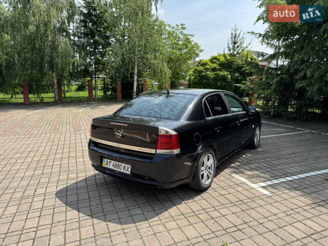 Черный Опель Вектра, объемом двигателя 2.2 л и пробегом 222 тыс. км за 3000 $, фото 5 на Automoto.ua