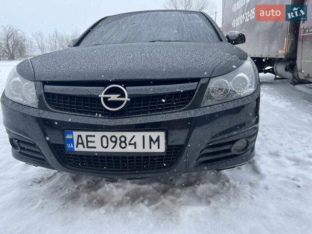 Черный Опель Вектра, объемом двигателя 1.8 л и пробегом 230 тыс. км за 5600 $, фото 12 на Automoto.ua
