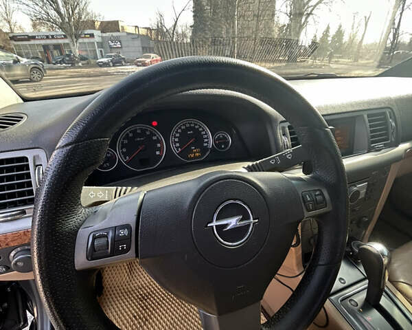 Чорний Опель Вектра, об'ємом двигуна 2.2 л та пробігом 172 тис. км за 6900 $, фото 16 на Automoto.ua