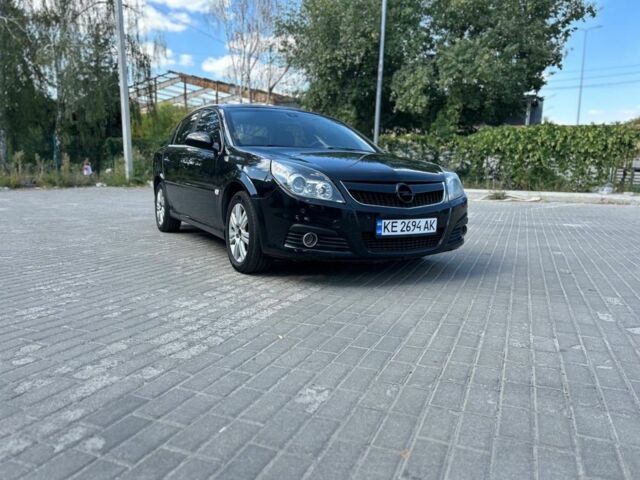 Черный Опель Вектра, объемом двигателя 2.8 л и пробегом 170 тыс. км за 4600 $, фото 1 на Automoto.ua