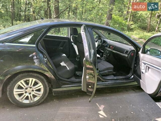 Чорний Опель Вектра, об'ємом двигуна 2.2 л та пробігом 226 тис. км за 4700 $, фото 12 на Automoto.ua