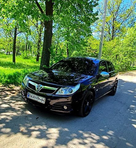 Черный Опель Вектра, объемом двигателя 2.8 л и пробегом 0 тыс. км за 6300 $, фото 1 на Automoto.ua
