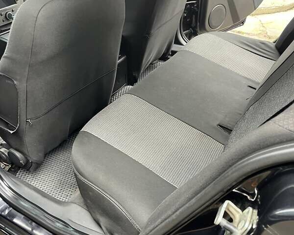 Чорний Опель Вектра, об'ємом двигуна 1.8 л та пробігом 320 тис. км за 5300 $, фото 11 на Automoto.ua
