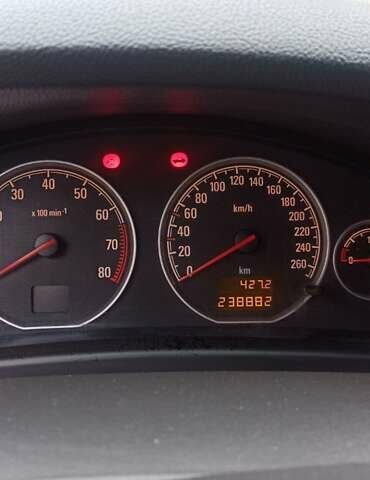 Черный Опель Вектра, объемом двигателя 2.2 л и пробегом 238 тыс. км за 5500 $, фото 24 на Automoto.ua