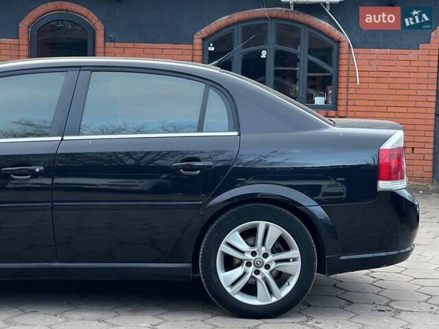 Чорний Опель Вектра, об'ємом двигуна 2.2 л та пробігом 308 тис. км за 5699 $, фото 2 на Automoto.ua