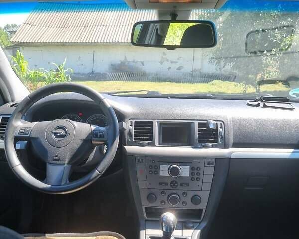 Черный Опель Вектра, объемом двигателя 2.2 л и пробегом 273 тыс. км за 4300 $, фото 4 на Automoto.ua
