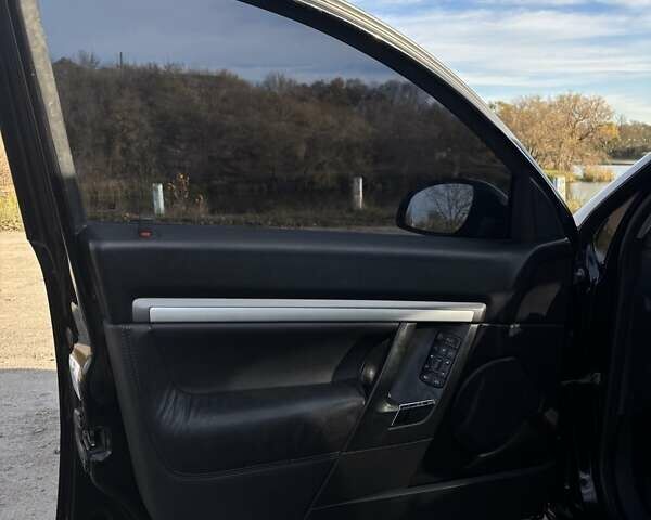 Черный Опель Вектра, объемом двигателя 2.2 л и пробегом 307 тыс. км за 5200 $, фото 13 на Automoto.ua