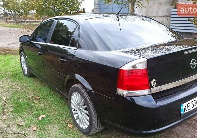 Опель Вектра 2007 в Кривом Роге на Automoto.ua Черный Опель Вектра, объемом двигателя 0 л и пробегом 270 тыс. км за 5400 $, фото 7 на Automoto.ua