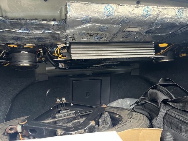 Черный Опель Вектра, объемом двигателя 1.8 л и пробегом 262 тыс. км за 6100 $, фото 6 на Automoto.ua